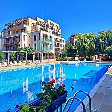 Sorrento Sole Mare - Apartments By The Beach Sveti Vlas Exteriör bild