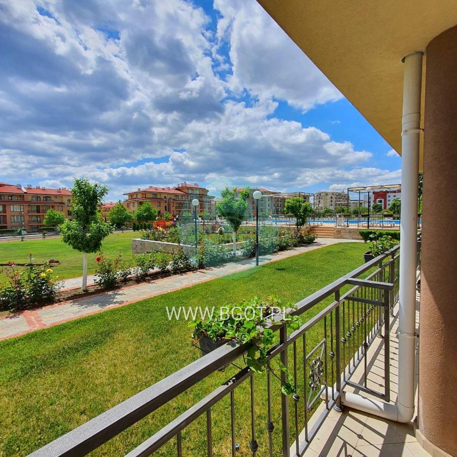 Sorrento Sole Mare - Apartments By The Beach Sveti Vlas Exteriör bild
