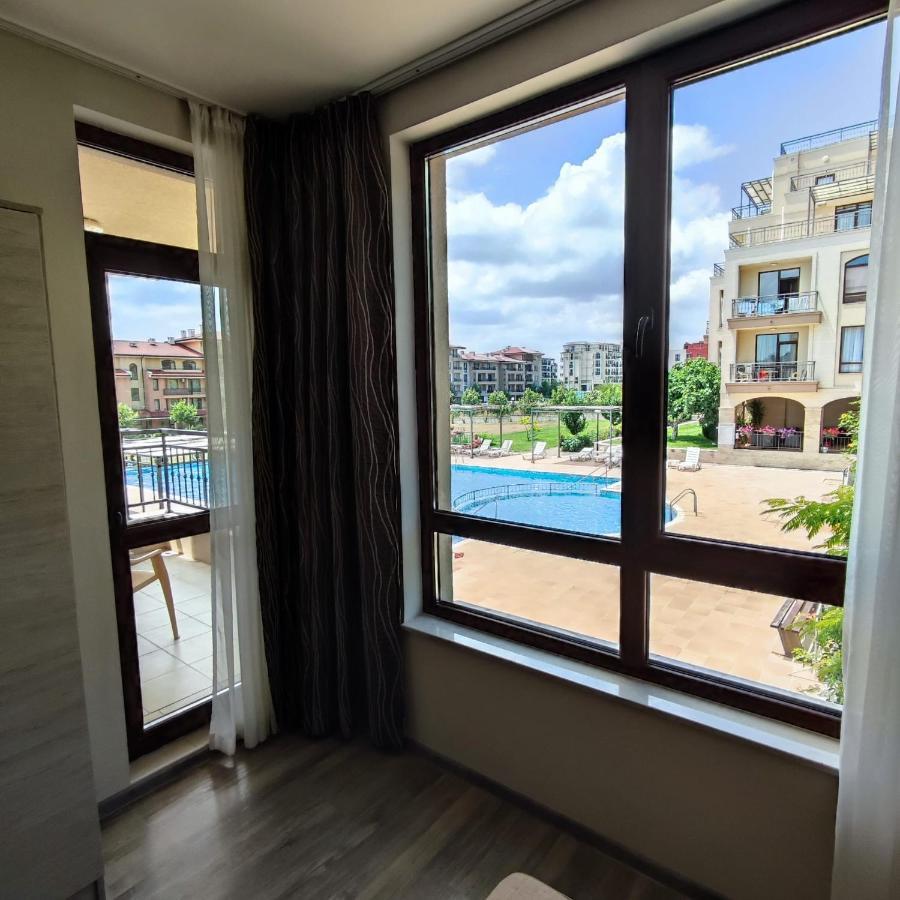 Sorrento Sole Mare - Apartments By The Beach Sveti Vlas Exteriör bild