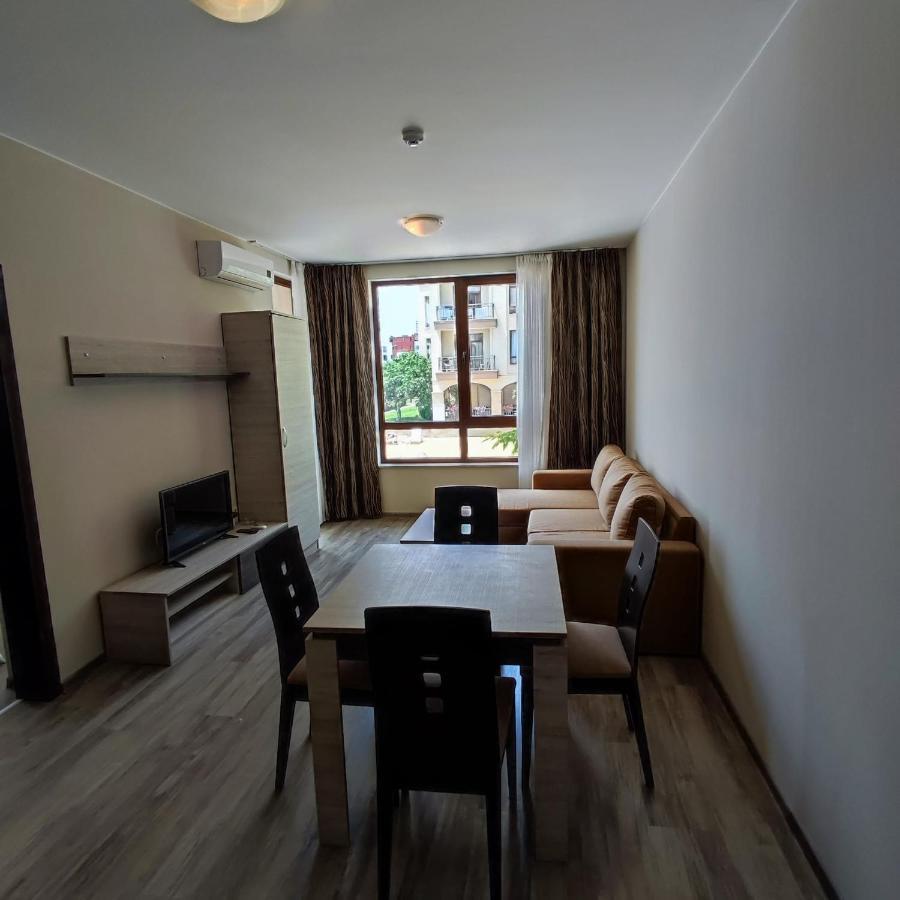 Sorrento Sole Mare - Apartments By The Beach Sveti Vlas Exteriör bild
