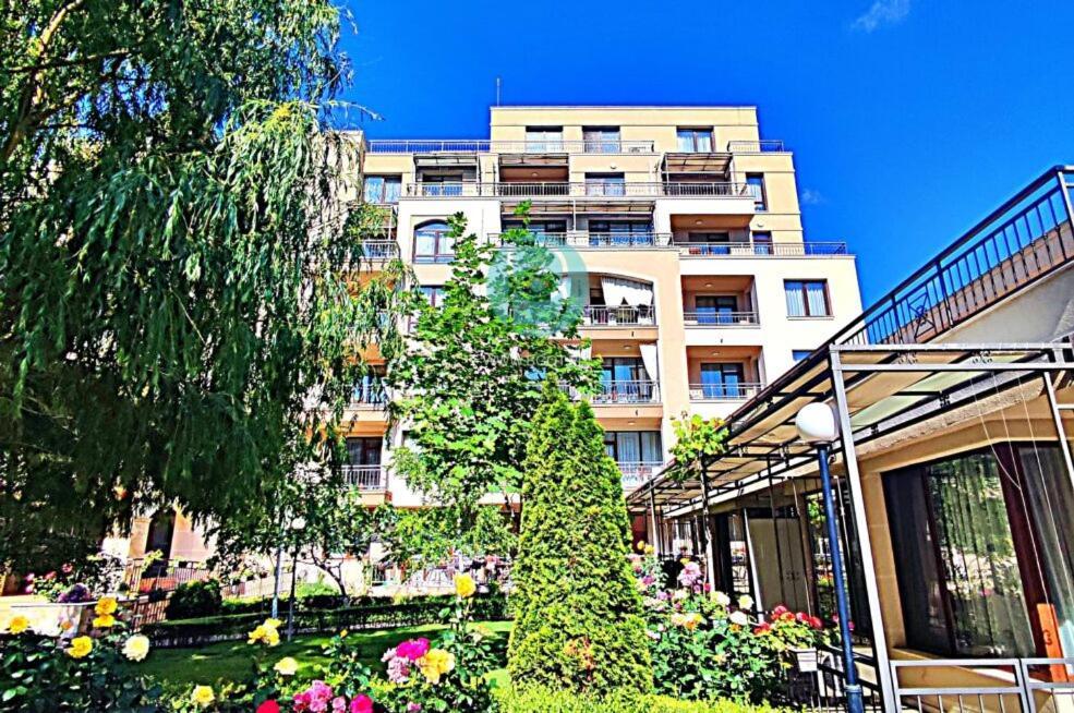 Sorrento Sole Mare - Apartments By The Beach Sveti Vlas Exteriör bild